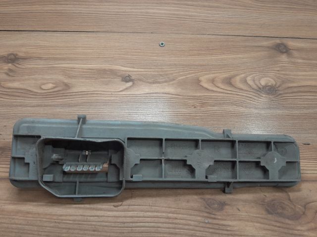 bontott OPEL ASTRA G Jobb Hátsó Lámpa Foglalat