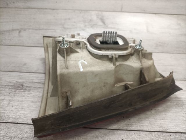 bontott OPEL ASTRA G Jobb Hátsó Lámpa