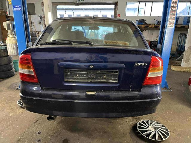 bontott OPEL ASTRA G Jobb Hátsó Lámpa