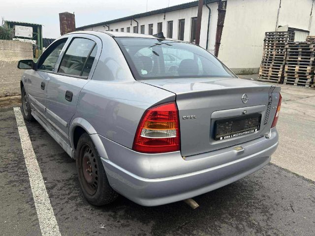 bontott OPEL ASTRA G Jobb Hátsó Lámpa