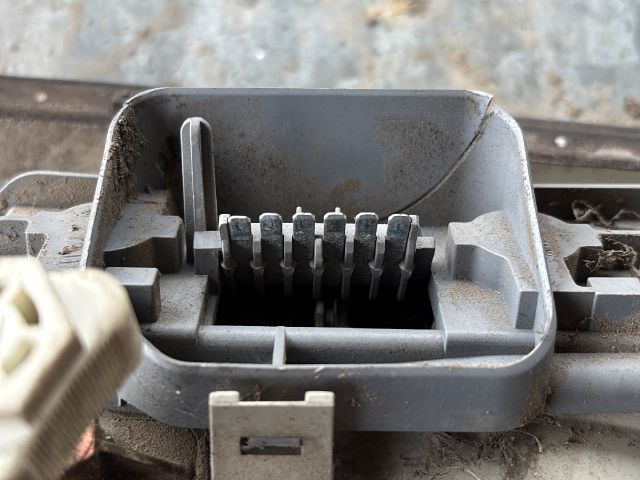 bontott OPEL ASTRA G Jobb Hátsó Lámpa