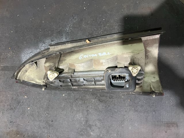 bontott OPEL ASTRA G Jobb Hátsó Lámpa