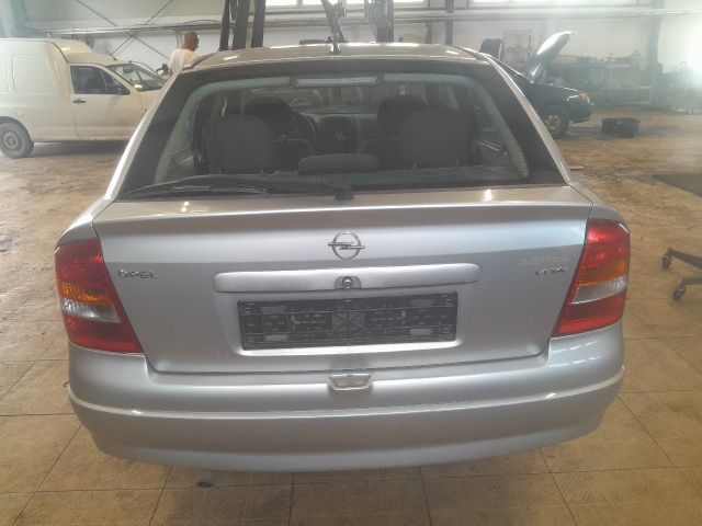 bontott OPEL ASTRA G Jobb Hátsó Lámpa