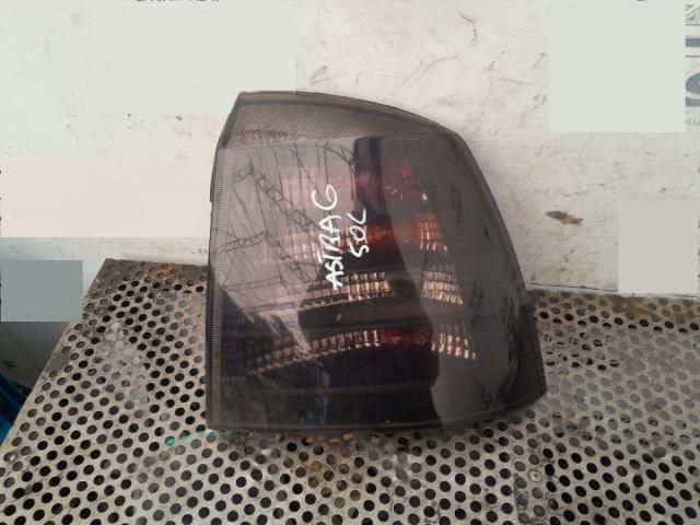 bontott OPEL ASTRA G Jobb Külső Hátsó Lámpa
