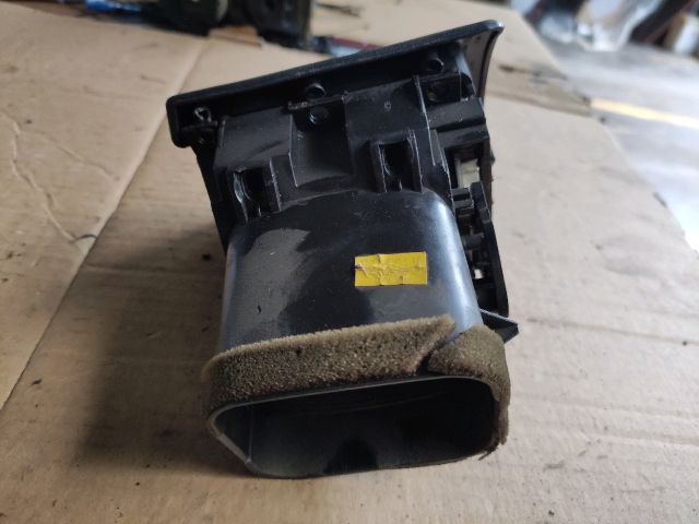 bontott OPEL ASTRA G Jobb Szellőző