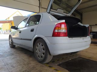 bontott OPEL ASTRA G Kalaptartó
