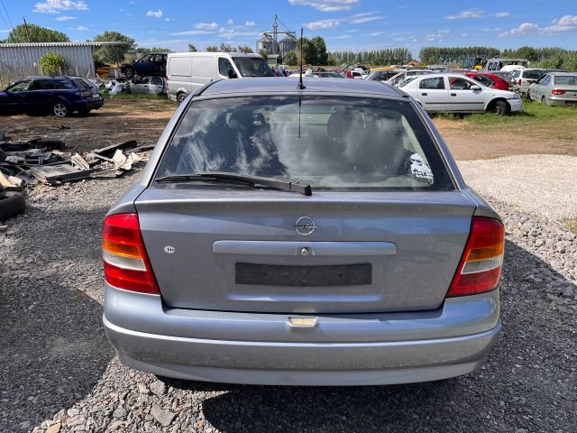 bontott OPEL ASTRA G Kalaptartó