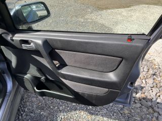 bontott OPEL ASTRA G Kalaptartó