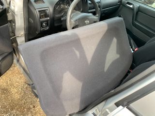 bontott OPEL ASTRA G Kesztyűtartó