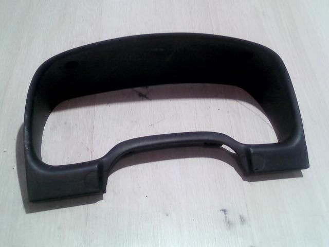 bontott OPEL ASTRA G Kilométeróra Keret