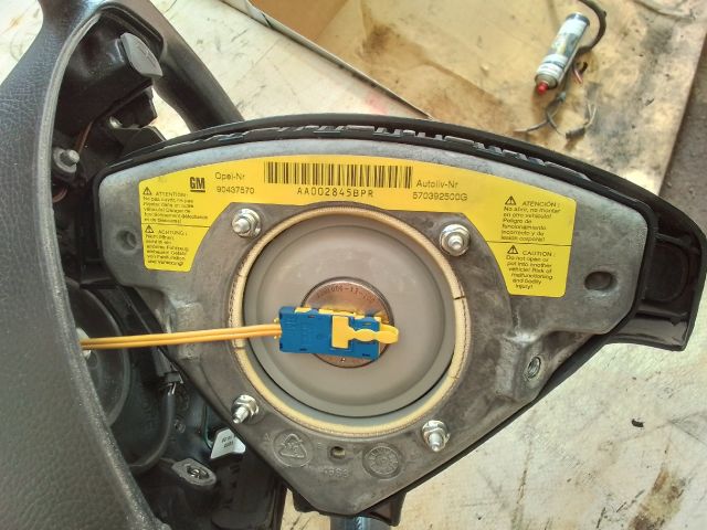 bontott OPEL ASTRA G Kormánylégzsák