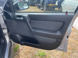 bontott OPEL ASTRA G Középső Bal Szellőző