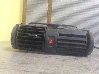 bontott OPEL ASTRA G Középső Szellőző Keret