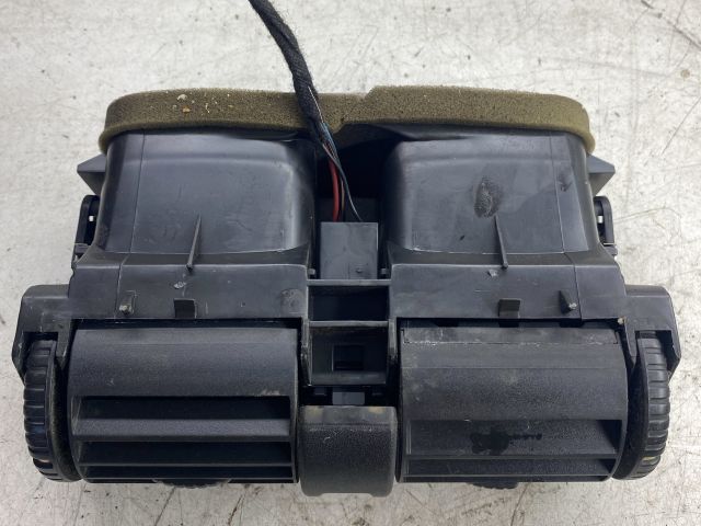 bontott OPEL ASTRA G Középső Szellőző