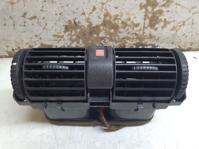 bontott OPEL ASTRA G Középső Szellőző