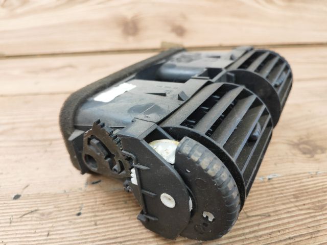 bontott OPEL ASTRA G Középső Szellőző