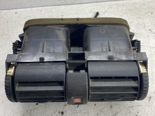 bontott OPEL ASTRA G Középső Szellőző