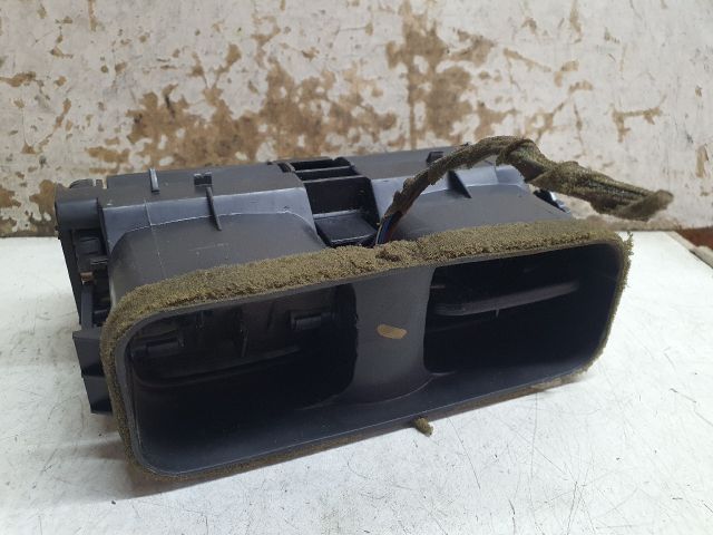 bontott OPEL ASTRA G Középső Szellőző