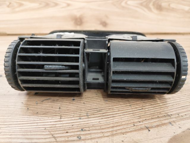 bontott OPEL ASTRA G Középső Szellőző