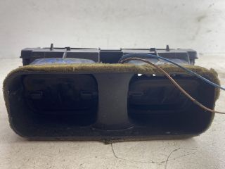 bontott OPEL ASTRA G Középső Szellőző