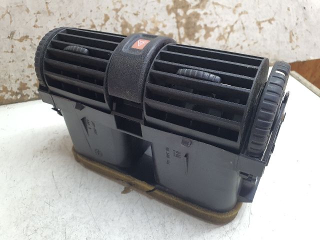 bontott OPEL ASTRA G Középső Szellőző