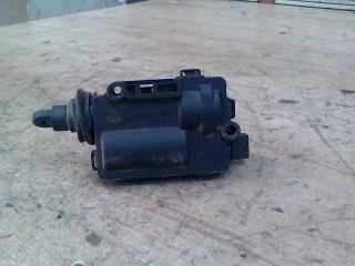 bontott OPEL ASTRA G Központizár Motor Csomagtérajtó