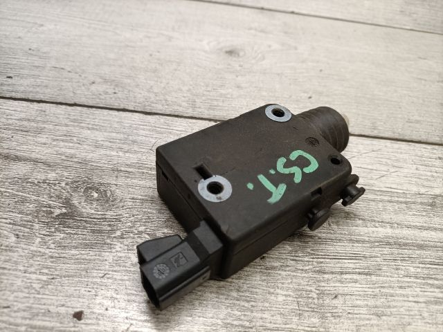 bontott OPEL ASTRA G Központizár Motor Csomagtérajtó