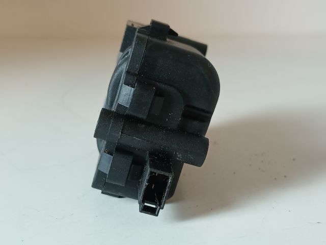 bontott OPEL ASTRA G Központizár Motor Csomagtérajtó