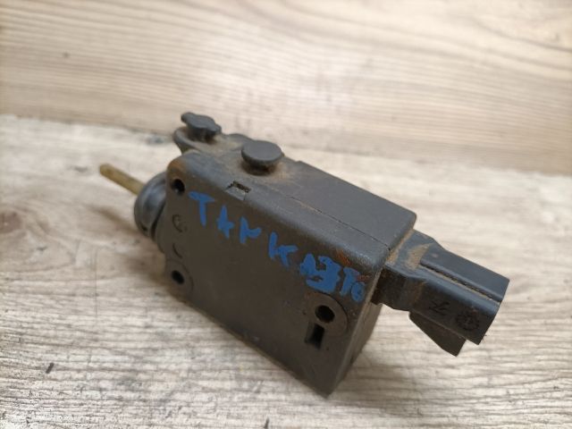 bontott OPEL ASTRA G Központizár Motor Tankajtó