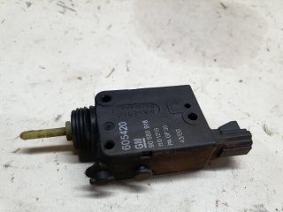 bontott OPEL ASTRA G Központizár Motor Tankajtó