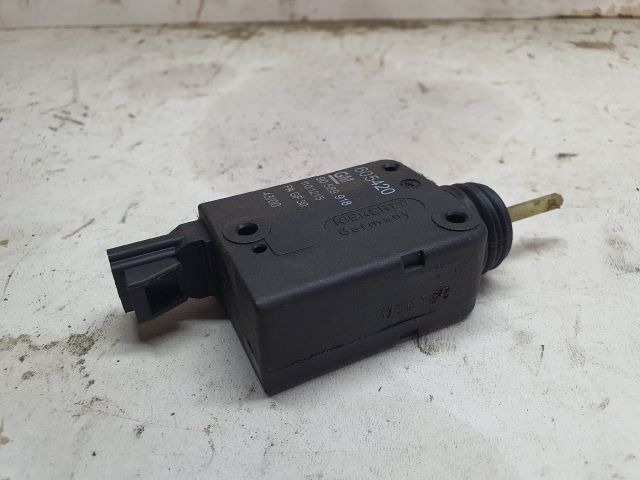 bontott OPEL ASTRA G Központizár Motor Tankajtó