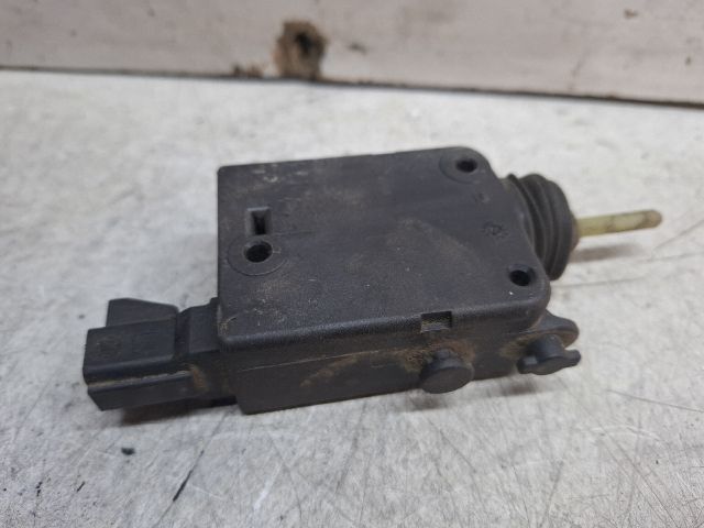 bontott OPEL ASTRA G Központizár Motor Tankajtó