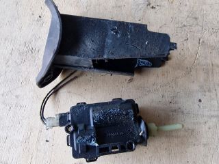 bontott OPEL ASTRA G Központizár Motor Tankajtó