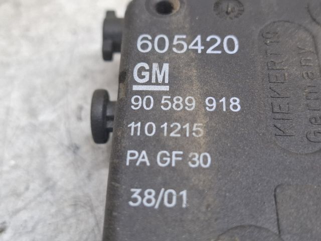 bontott OPEL ASTRA G Központizár Motor Tankajtó