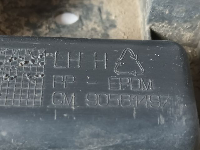 bontott OPEL ASTRA G Küszöb Burkolat