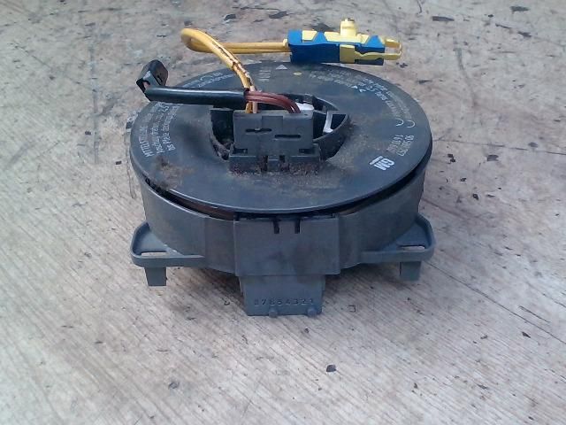 bontott OPEL ASTRA G Légzsák Átvezető Szalagkábel