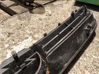 bontott OPEL ASTRA G Motorháztető Díszrács