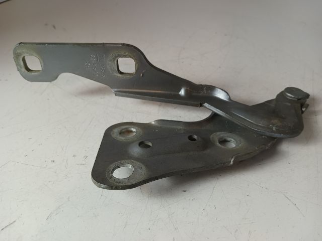 bontott OPEL ASTRA G Motorháztető Jobb Zsanér