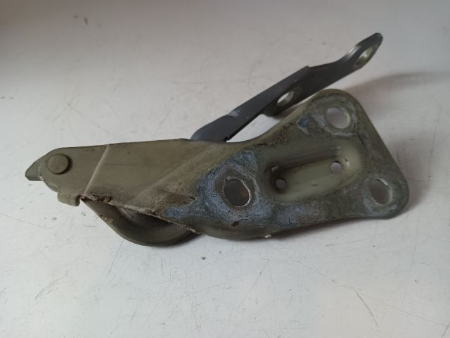 bontott OPEL ASTRA G Motorháztető Jobb Zsanér