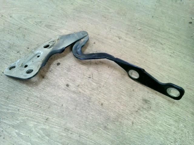 bontott OPEL ASTRA G Motorháztető Jobb Zsanér