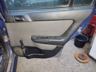 bontott OPEL ASTRA G Motorháztető Nyitó Kar / Gomb