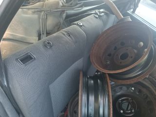 bontott OPEL ASTRA G Motorháztető Nyitó Kar / Gomb