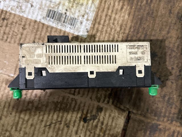 bontott OPEL ASTRA G Multifunkciós Kijelző