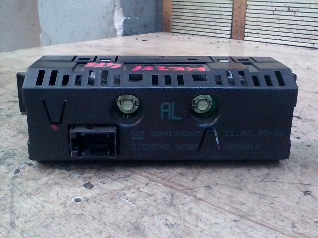 bontott OPEL ASTRA G Multifunkciós Kijelző