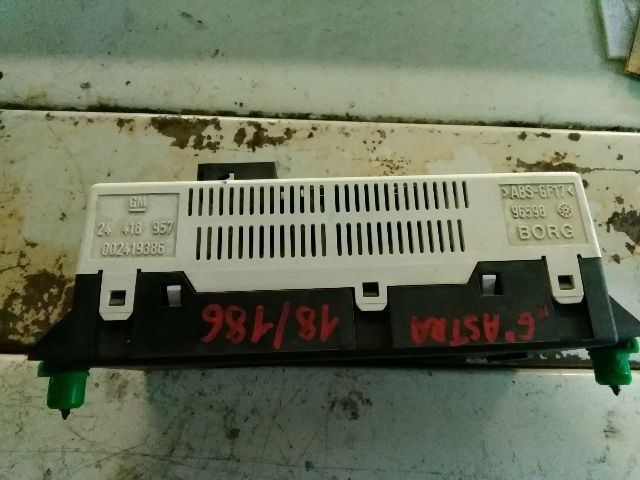 bontott OPEL ASTRA G Multifunkciós Kijelző