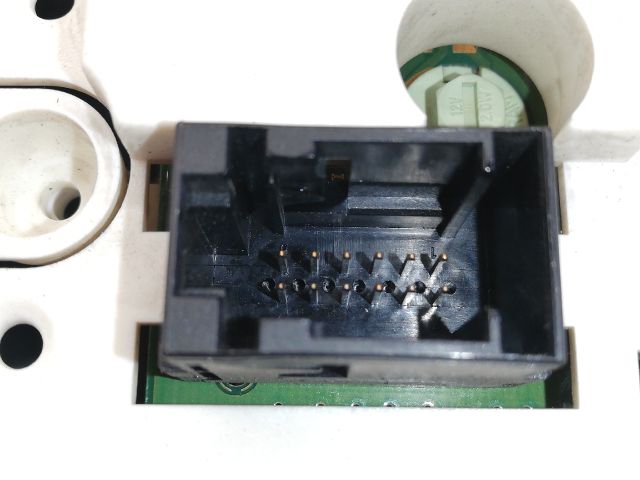 bontott OPEL ASTRA G Multifunkciós Kijelző