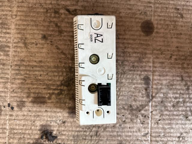 bontott OPEL ASTRA G Multifunkciós Kijelző