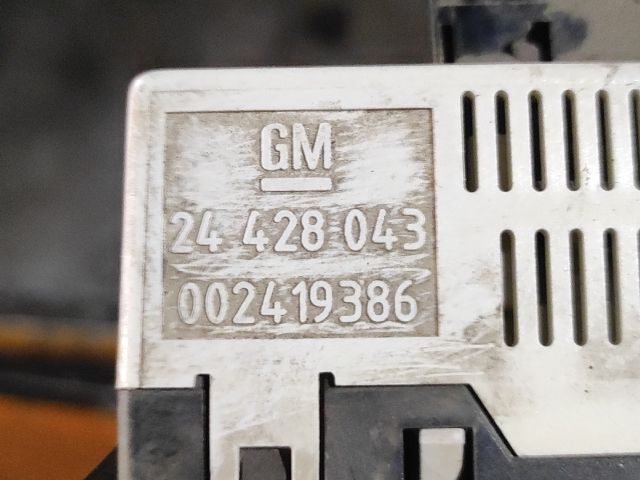 bontott OPEL ASTRA G Óra (Időmérő)