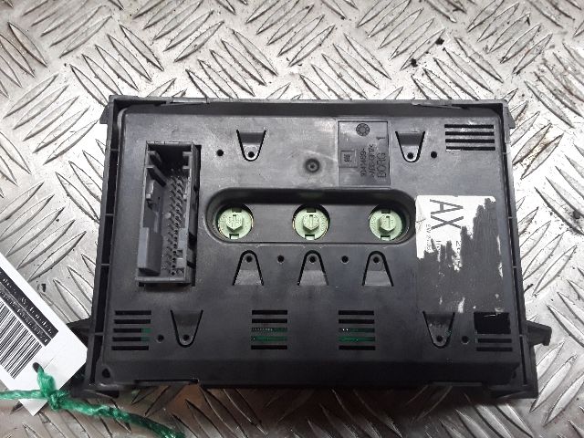 bontott OPEL ASTRA G Óra (Időmérő)