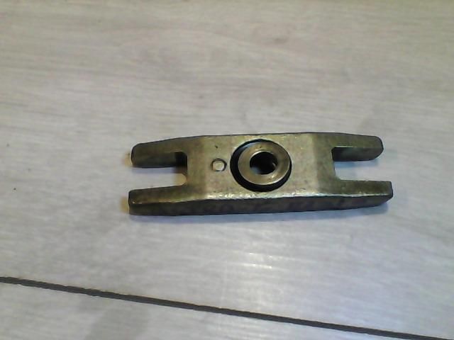 bontott OPEL ASTRA G Porlasztó Lefogató